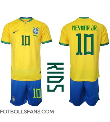 Brasilien Neymar Jr #10 Replika Hemmatröja Barn VM 2022 Kortärmad (+ Korta byxor)
